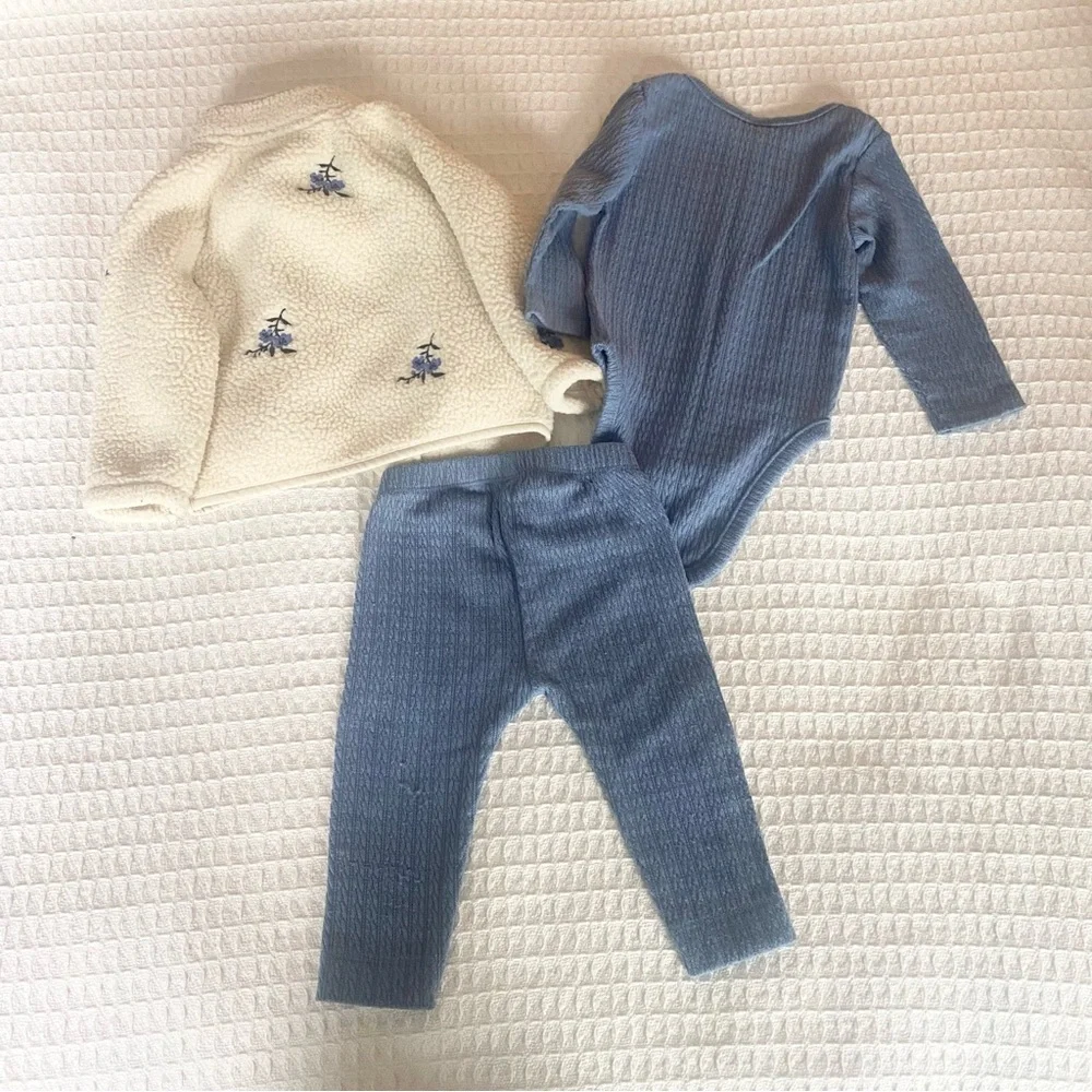 Girls old navy set cream Sherpa blue matching size 6-12M